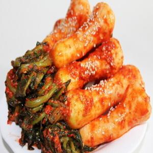 총각김치 알타리김치 무김치 2kg (+1kg 추가 증정 행사) 국산 고춧가루 농수산물 100% (HACCP 인증)