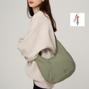 리복 클래식 심플 대용량 크로스바디 숄더백 가방 고리 포함