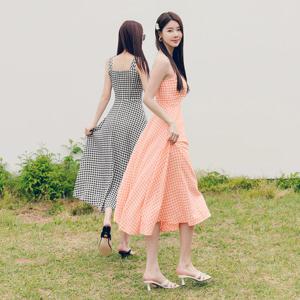 [시크라인] 린드홈 플라워 버튼 깅엄 체크 슬리브리스 원피스