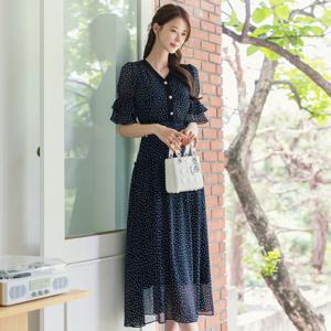 [시크라인] 시네마 밴딩 캉캉 슬리브 도트 쉬폰 원피스