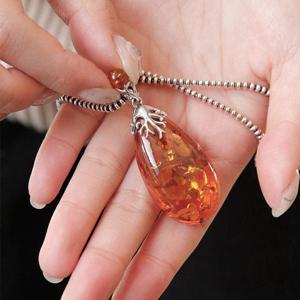 바이데이지 드롭 호박 원석 엔틱 실버 목걸이 Bn0524