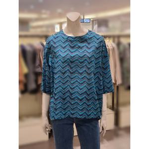 [트리아나] 소고 언발란스 라운드블라우스AJ2BA18