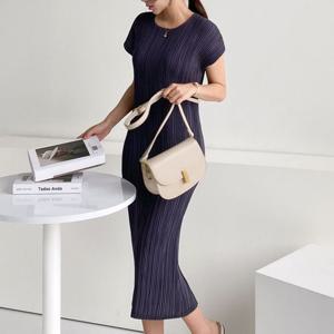 샵앤) 국산 라운드 3부 여성 주름 원피스 BLE-WDR-2941-딥그린