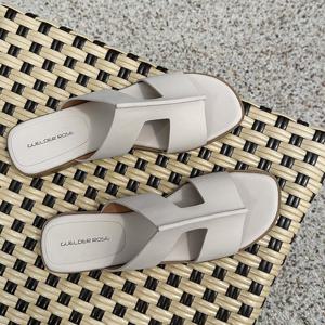 샵앤) 사이드오픈 여성 소가죽밴딩 샌들 GR-WSE-3427-베이지