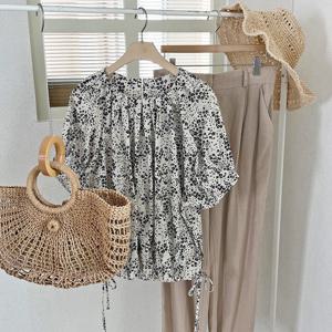 샵앤) 퍼프링 밑단스트링 반팔 블라우스 JR-WBL-3529-아이보리