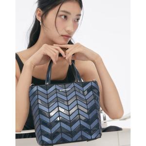 [질스튜어트] 네이비 멀티 컬러 로젤라 프리즘 토트백 S JABA4F480N2