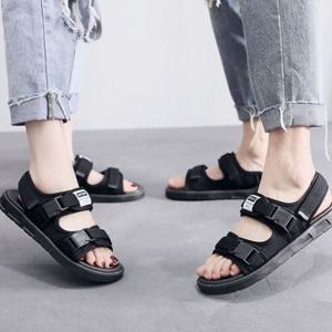 캐주얼 남녀공용 커플 버클 2컬러 데일리 샌들