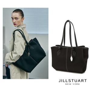 [질스튜어트] [16인치노트북수납]블랙 키장식 나일론 숄더백 L  JABA5E801BK