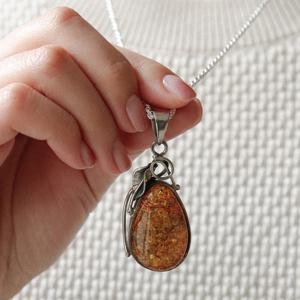 바이데이지 호박 원석 아몬드 실버체인 목걸이 Bn0502