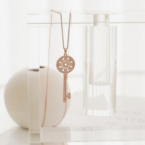 바이데이지 로즈골드 열쇠 롱 실버 목걸이 Bn0420