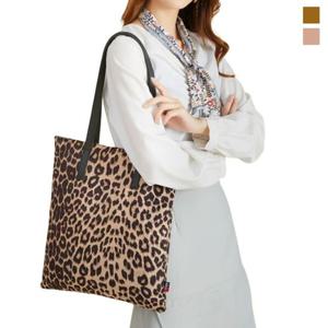 지퍼오픈 방식 안전 수납 호피무늬 여성숄더백 에코백