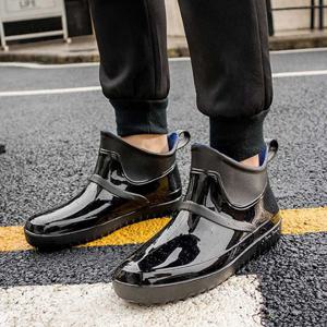 남자레인부츠 눈올때 장화 방수 신발 장마 대비 레인 고무 부츠