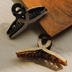 바이데이지 큐빅라인 꼬임 집게핀 Bh0926