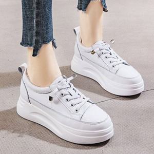 2컬러 레더 스니커즈 5.5cm 통굽 키높이 밴딩 운동