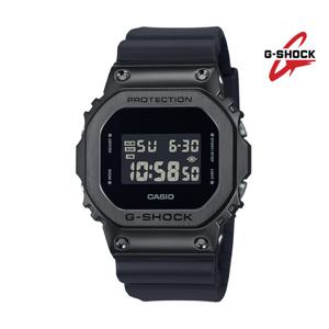 [지샥]GM-5600UB-1DR 스퀘어 블랙메탈베젤 올블랙 방수시계