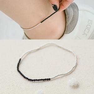 [폭스타일] (실버) 슬림 은볼 앤 오닉스 발찌