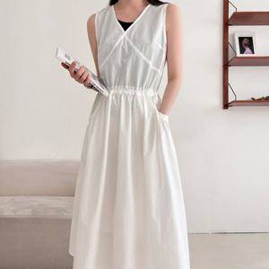 샵앤) 여성 V넥 허리끈 민소매 레이어드 롱 원피스N NYS-WDR-4481-화이트