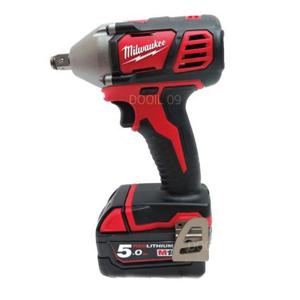 밀워키 충전 임팩렌치 M18 BIW12-502C 18V 5.0Ah 충전임팩렌치