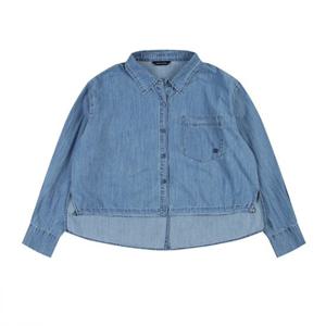 [코데즈컴바인] 오픈카라 언발 데님블라우스 (CJC-BL503W8)