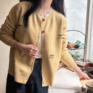 샵앤) 여성 6컬러 꽃 라운드넥 가디건 CAT-WCD-3838-그레이