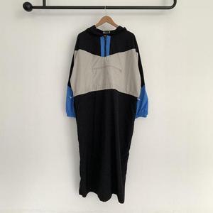 아이우먼 플로배색스트링롱원피스 POS897M410 빅사이즈