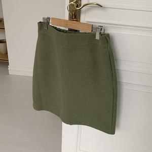 아이우먼 호빵뒷밴딩미니스커트 MOQ216M410 빅사이즈