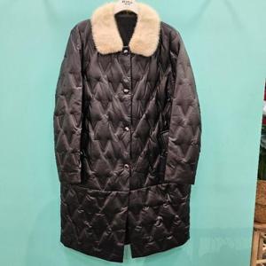 디컬렉션 HC07 구스패딩밍크카라합피롱코트 D2454CT01