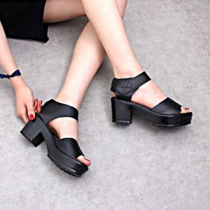 여성화 스트랩 찍찍이 통굽샌들 패션슈즈