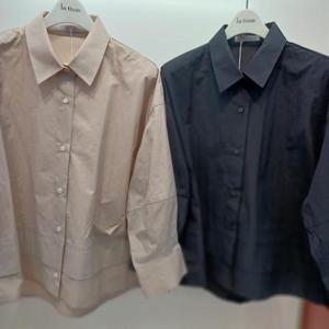 Latium HC06 팔뚝 품 넉넉한 언발  국내생산 구김 없는데일리 남방형 8부셔츠블라우스 T2521bl01