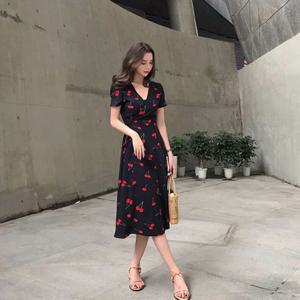 여름 휴양지 랩원피스 비치 데이트룩 체리패턴 반팔