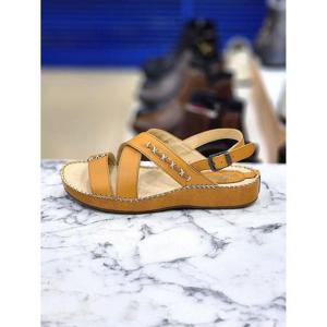 허시파피 세이브존05 여성3Cm고무창굽샌들 OE3FN036