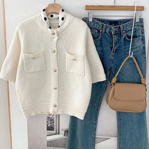 샵앤) 여성 라운드넥 단추 포켓 반팔 니트 가디건 DGB-WCD-4306-아이보리