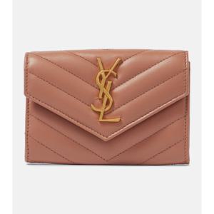 생로랑 Cassandre 퀼팅 레더 지갑 P01020451