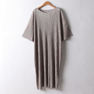 나야홍 / 아이우먼 샤베트주름롱원피스 RAD761M506 빅사이즈