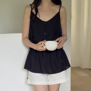 나야홍 / 아이우먼 쓰리버튼프릴뷔스티에 GOU834M507 빅사이즈