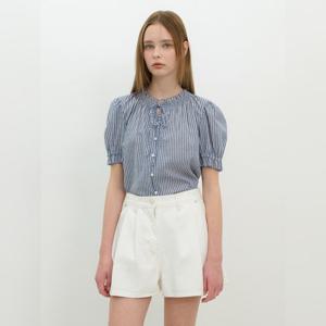 [올리브데올리브]넥스모킹 소매퍼프 하프슬리브블라우스(OW5MB556)