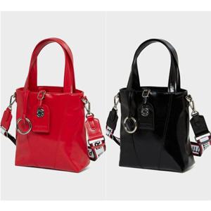 [피레티골프] TWU25B06  여성 모던엣지 글로시 토트백