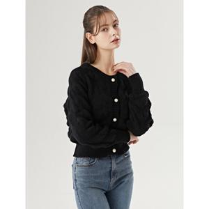 [르샵]페미닌 라운드 버튼 엠보 니트 가디건 (DN4CK021A)