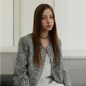 플라스틱아일랜드  옵션 스트링 라운드넥 트위드 자켓 (PR3WJ882)