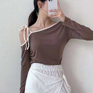 나야홍 / 아이우먼 리본끈오프숄더티셔츠 ALV175M509 빅사이즈