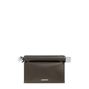 자크무스 더 론드 카레 로고 플라크 클러치 백 BAW00356AC27L14 580 TP948748582
