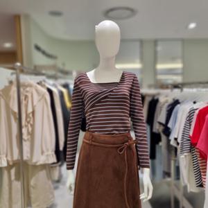 [올리브데올리브] 스퀘어넥 스트라이프 꼬임 니트 OK5AP866