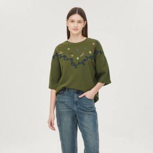 [베네통]쟈스민 요크 자수 니트_BAKP07441