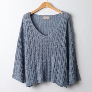 나야홍 / 아이우먼 꽈배기체인V넥8부티 RMI979M508 빅사이즈