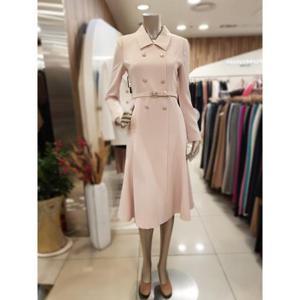 미니멈 세이브존01 미니멈 카라 플레어 더블버튼 원피스 MWCAWO8170