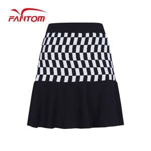 [팬텀] [가격인하] 여성 패턴 컬러 배색 니트 큐롯 스커트