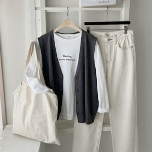 샵앤) 6810 여성 Y단추 루즈핏 니트 조끼 DGB-WVS-3633-그레이