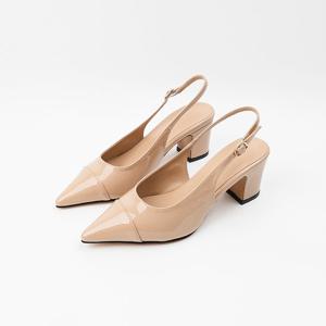 [신난다슈] 여성 슬링백힐 6cm 스틸레토 슬링백 구두 펌프스힐 에나멜 통굽 ST241836 베이지