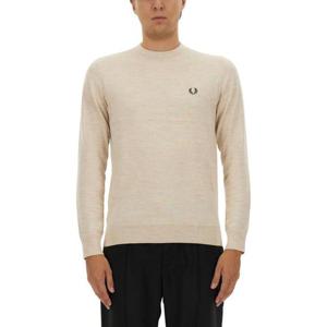 프레드페리 남성 아이보리 로고 라운드넥 긴팔니트 FPK960151_X23
