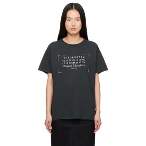 25 FW 메종마르지엘라 여성 블랙 스탬프 로고 티셔츠 251168F110003